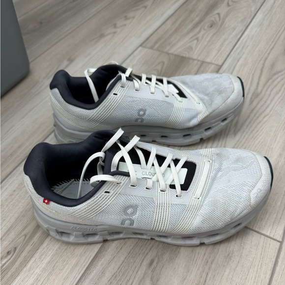 On Cloud Cloudgo Running Shoe in White & Glacier - Picture 5 of 6